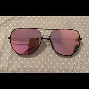 QUAY Australia High Key Mini Sunglasses with black & Pink
